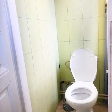 Vintage 2 With Balcony Apartman