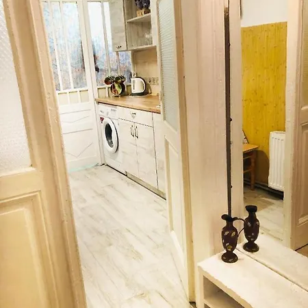 Vintage 2 With Balcony Appartamento Leopoli