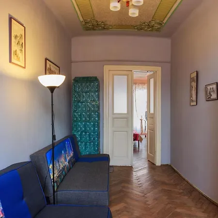 Apartment Vintage 2 With Balcony Lviv