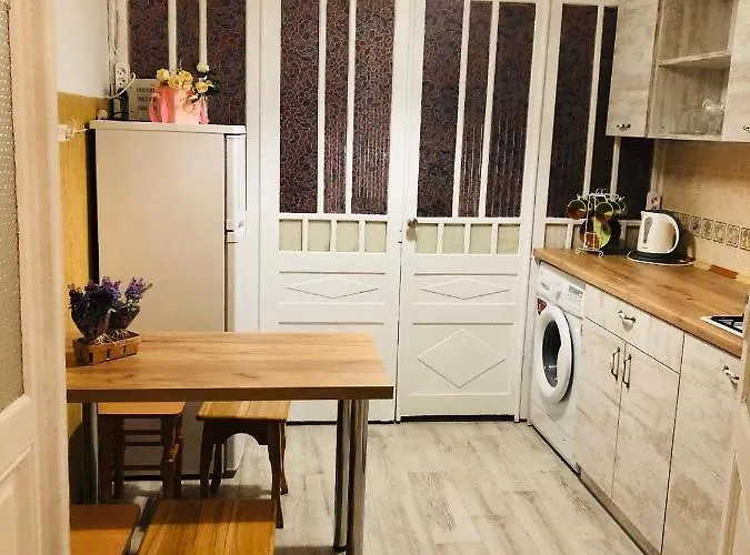 Vintage 2 With Balcony Lvov