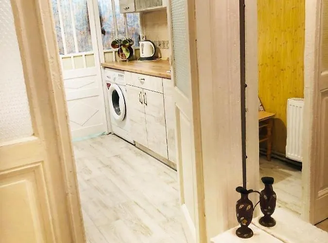 Vintage 2 With Balcony Апартаменты Львов