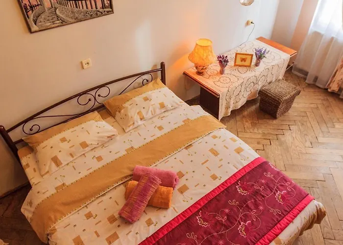 Apartamento Vintage 2 With Balcony